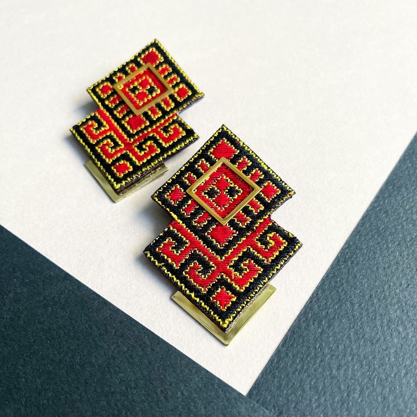 NARGOL Earrings