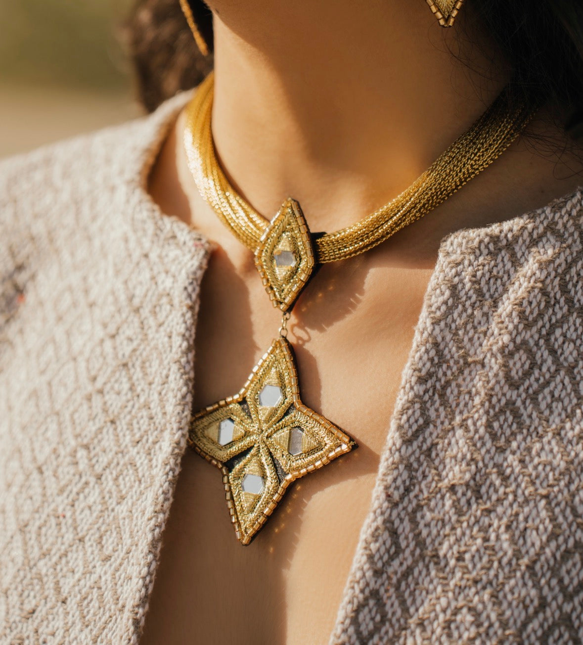 HOURAKHSH NECKLACE